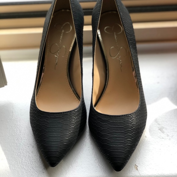 Jessica Simpson black textured heels. Never worn - Picture 2 of 3